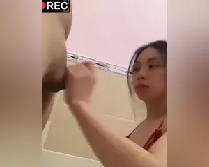 Bé Ngân Live sex chịch nhau với bạn trai